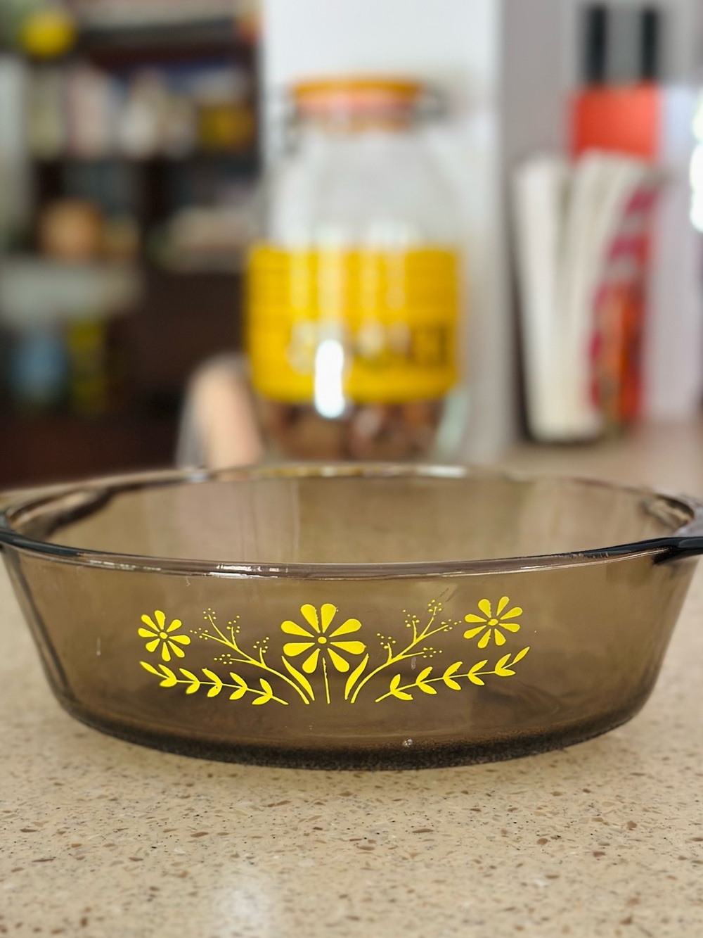 Vintage yellow daisy and smoked amber casserole dish